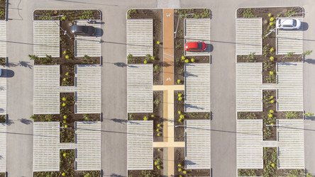 Similar image 21815670