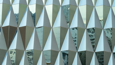 Similar image 21815196