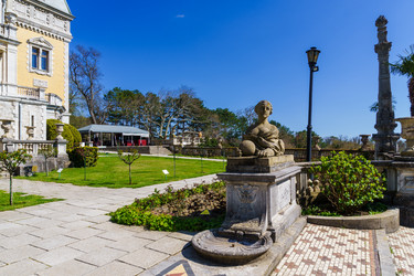 Similar image 21825471