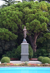 Similar image 21826080