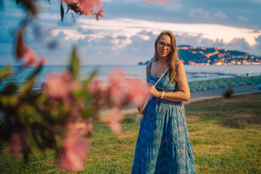 Similar image 21841260