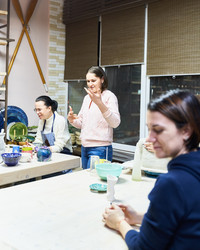 Similar image 21835046