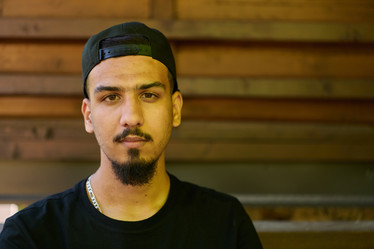 Similar image 21833919