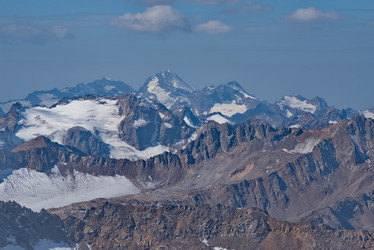 Similar image 21847596