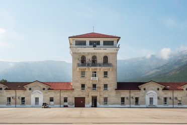 Similar image 21841653