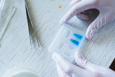 Similar image 21844117