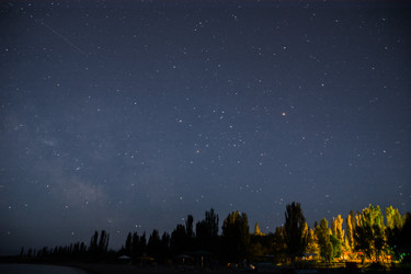 Similar image 21843875