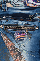 Similar image 21843940