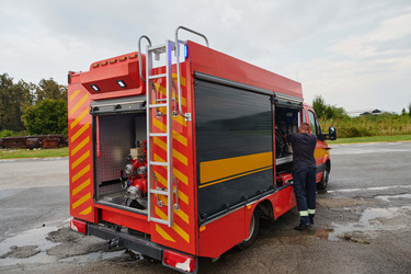 Similar image 21870335