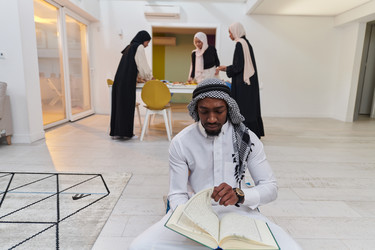 Similar image 21871033