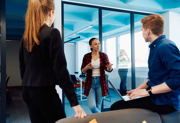 Similar image 21868211