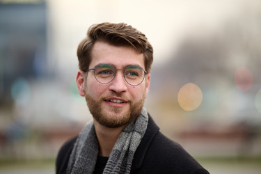 Similar image 21870476