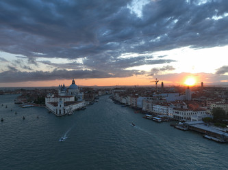 Similar image 21871084