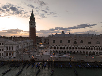 Similar image 21871293