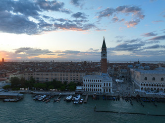 Similar image 21871703