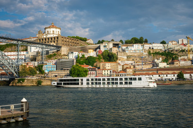 Similar image 21866379