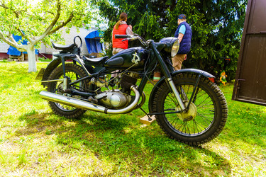 Similar image 21868356