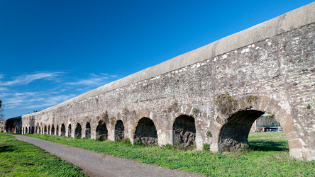 Similar image 21868412