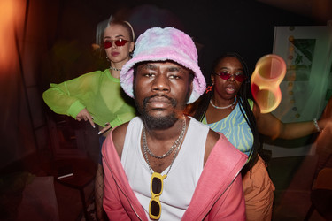 Similar image 21859248