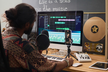 Similar image 21859910