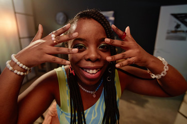 Similar image 21859350