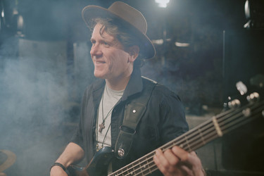 Similar image 21861685