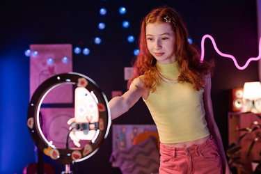 Similar image 21861239