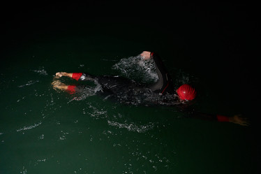 Similar image 21880950