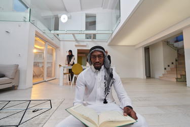 Similar image 21881677