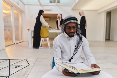 Similar image 21881196