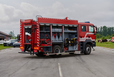 Similar image 21881770