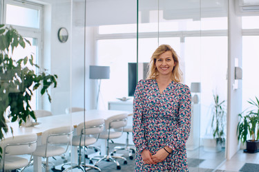 Similar image 21880837