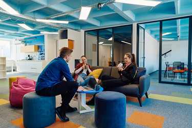 Similar image 21881915