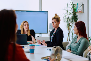 Similar image 21881296