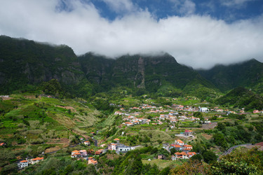 Similar image 21879222