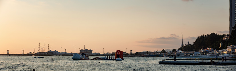 Similar image 21887550