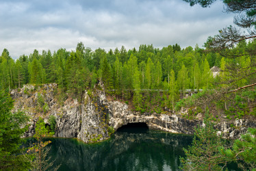 Similar image 21893998