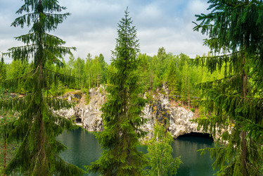 Similar image 21894000