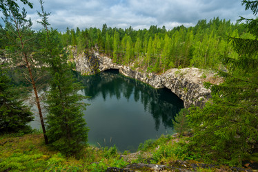 Similar image 21894640