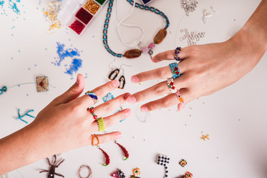 Similar image 21884361