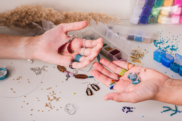 Similar image 21884363