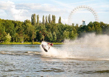 Similar image 21886702