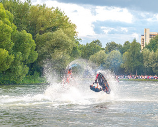 Similar image 21886710