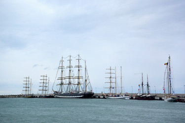 Similar image 21886767