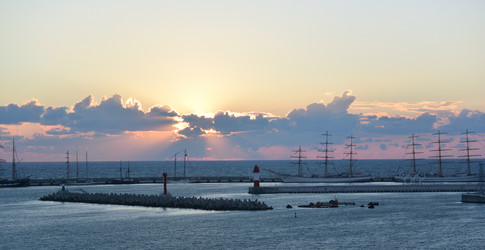 Similar image 21887677