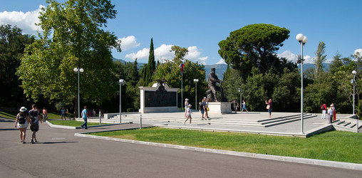 Similar image 21890986