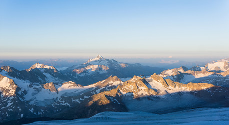 Similar image 21892757