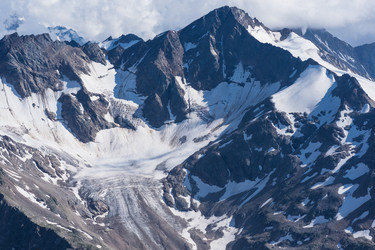 Similar image 21892780