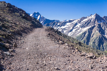 Similar image 21894300