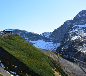 Similar image 21894815